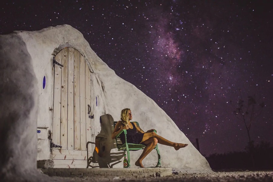 Off-Grid Adobe Dome Getaway with Milky Way Views