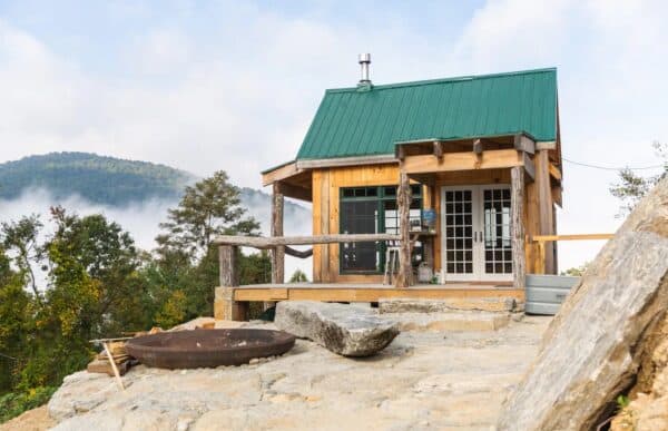Mountain Rustic Off-Grid Apartments photo