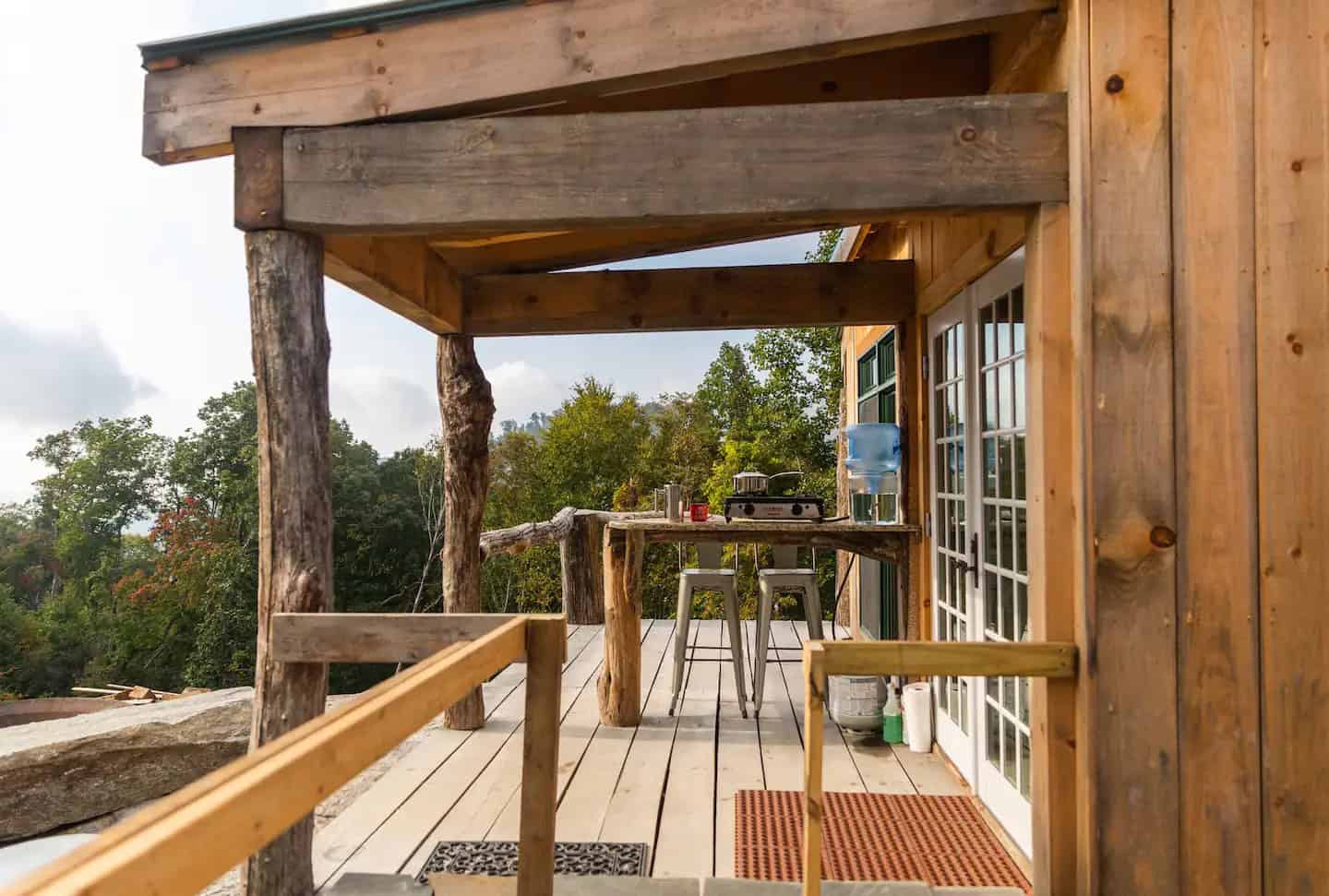 Illustration of Luxury Off-Grid Cottages With Cribs