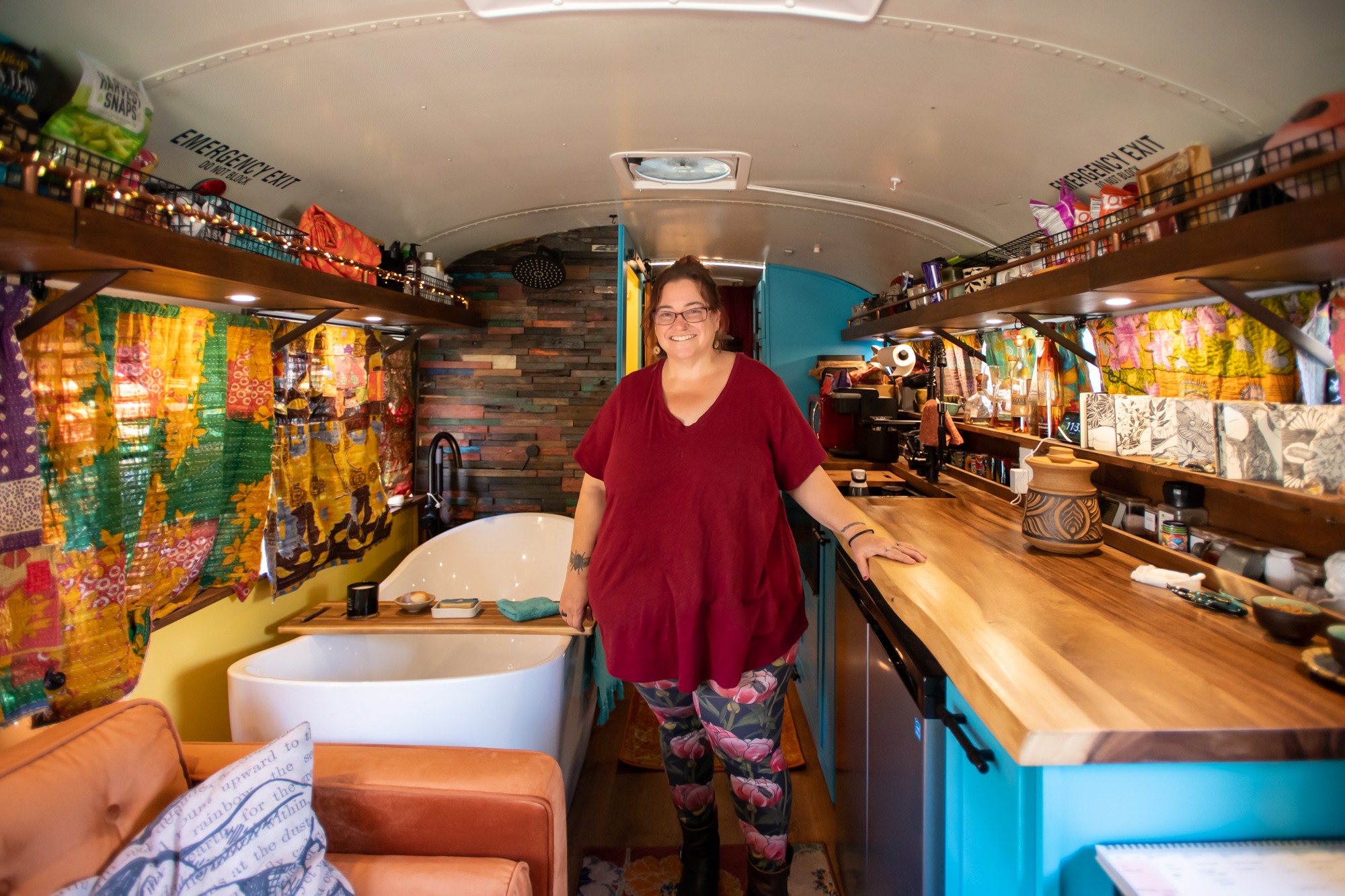 doodlebus.art_interiorface2
