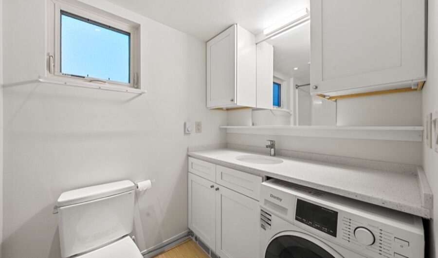 eBoho XL bathroom vanity with washer dryer combo