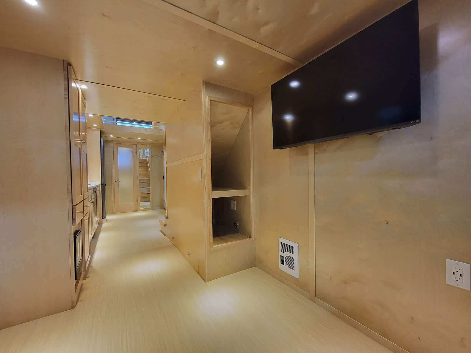 Escape eONE Limited Edition tiny house image 5