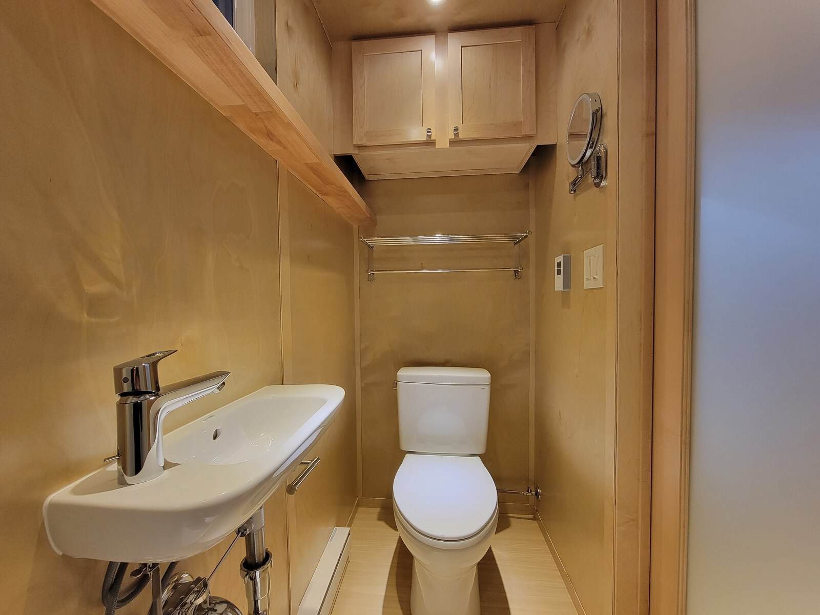 Escape eONE Limited Edition tiny house image 9