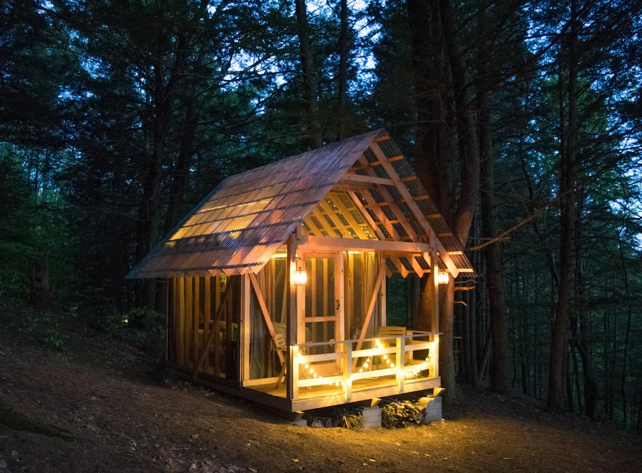 Screened-In Tiny Cottage in the Vermont Woods 2