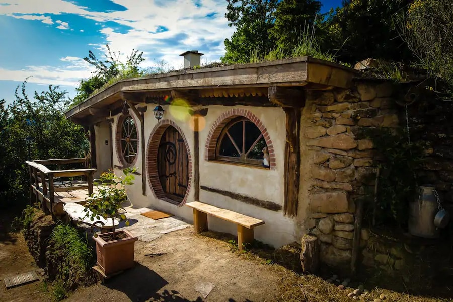 Hobbit Home in a Wild French Garden: Vacation Bliss! 14