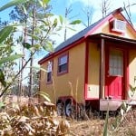family-of-3-downsizes-to-117-sq-ft-tiny-house