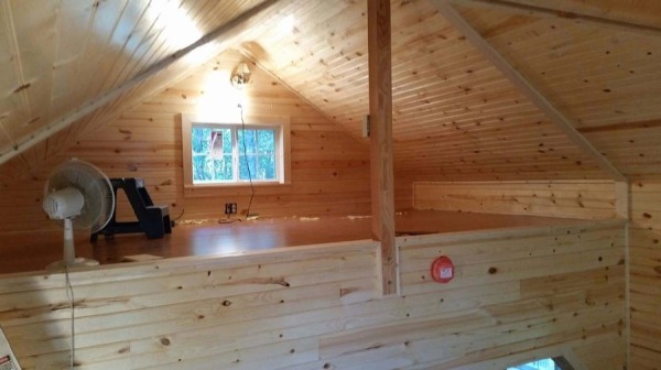 father-son-392-sq-ft-tiny-cabin-for-sale-0010