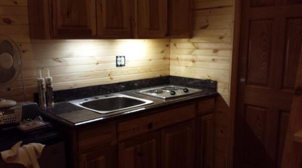 father-son-392-sq-ft-tiny-cabin-for-sale-006