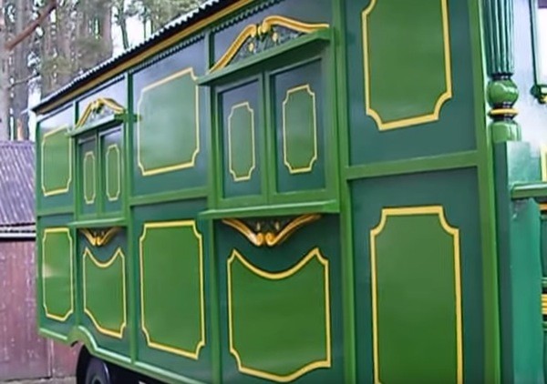green-wagon-004