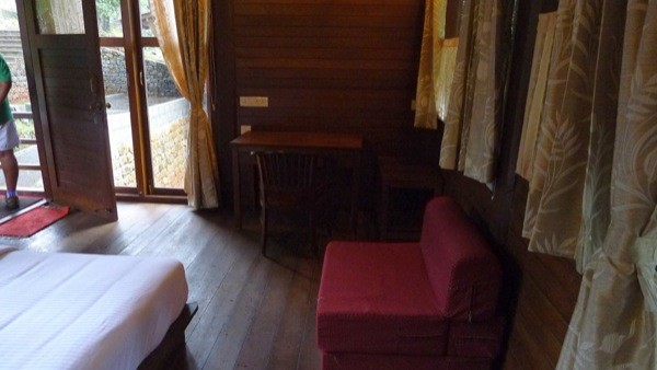 guest-cabin-008
