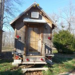 jackie-ruth-brown-koson-hobbit-house-tiny-house-for-sale-001