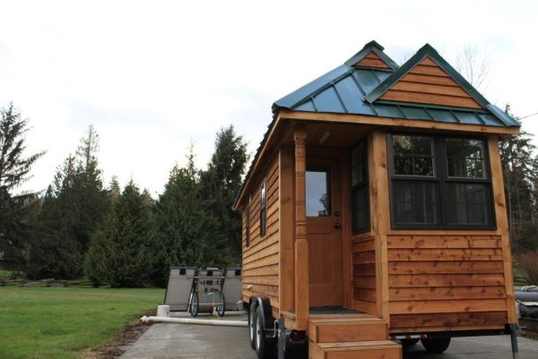 jeremy-and-renee-molleys-tumbleweed-tiny-house-for-sale-001