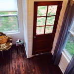 la-petite-maison-tiny-home-002