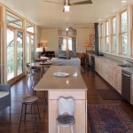 lake-flato-porch-house-02
