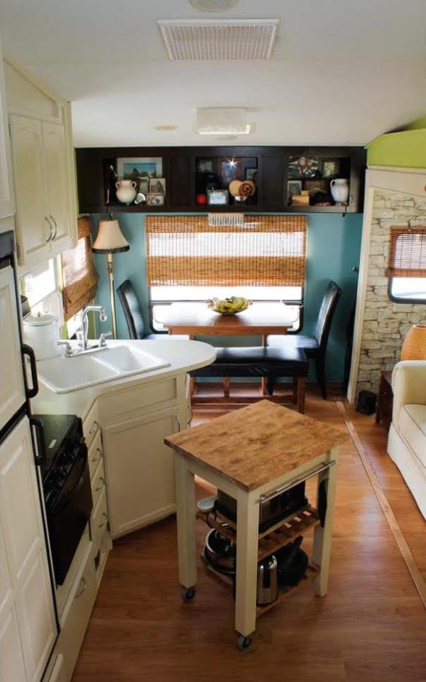 laura-and-chads-5th-wheel-tiny-home-before-and-after-004
