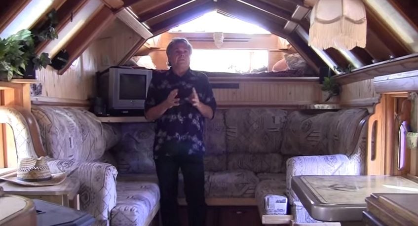 michael-ostaski-housetruck-tiny-house-02