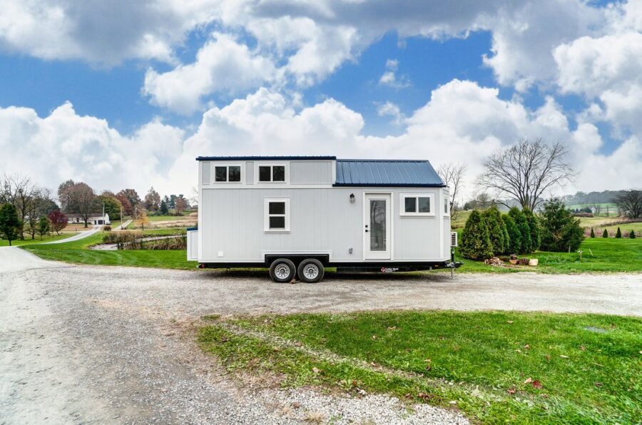 Modern Tiny Living Niagara 2