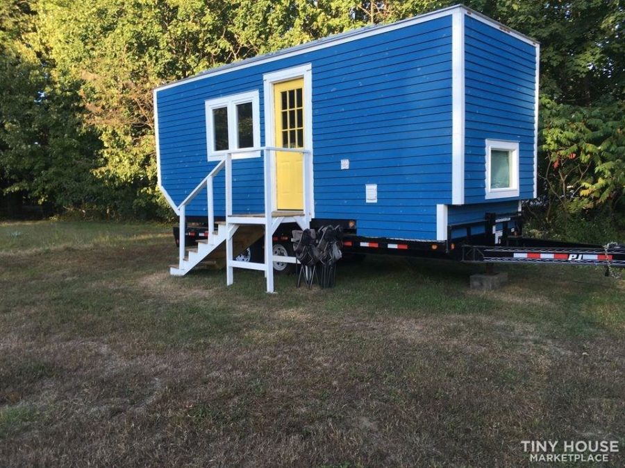 Off Grid 8×22 Family THOW for Travel 2