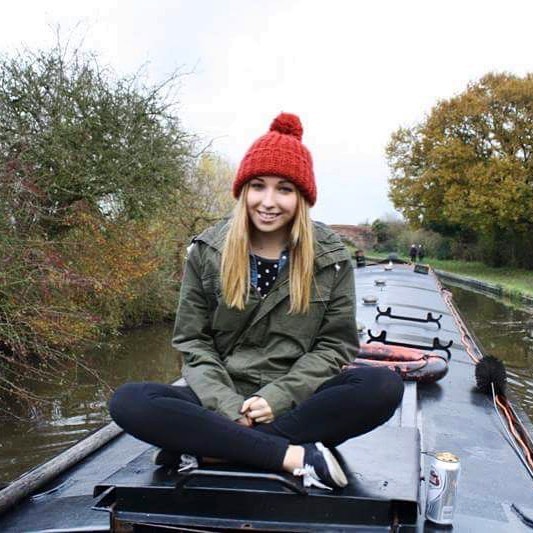 One Couple’s 7 Years Living on a Narrowboat in Derbyshire, England!  11