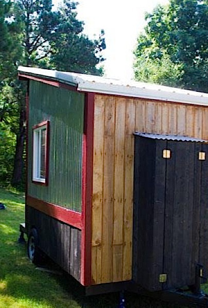 outhouse-tiny-house-by-joe-of-tennessee-tiny-homes-013