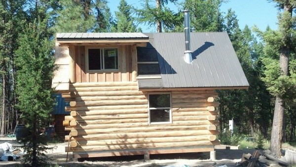 reader-submitted-joseph-micklos-tiny-log-cabin-2