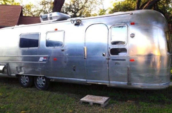 remodeled-1969-airstream-for-sale-001