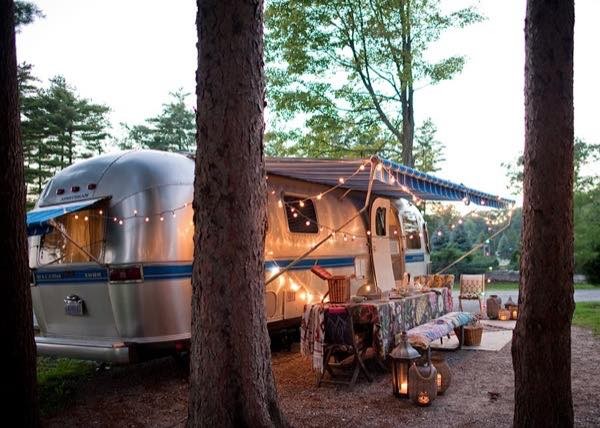 renovated-airstream-with-anthropologie-and-sarah-schneider-0014