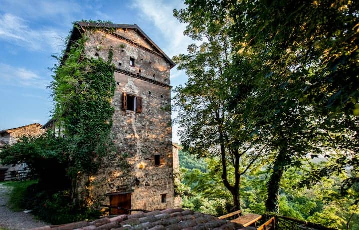 Tower-House in Borgo Fontanini - mountain view