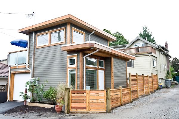 Couple's 500-Square-Foot Small House