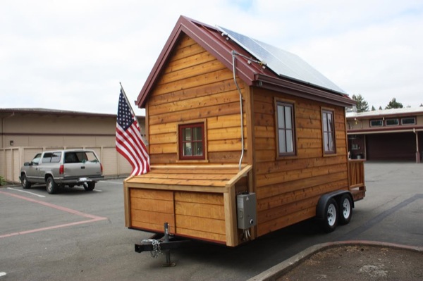 solar-off-grid-tiny-house-for-sale-built-by-high-school-students-0011