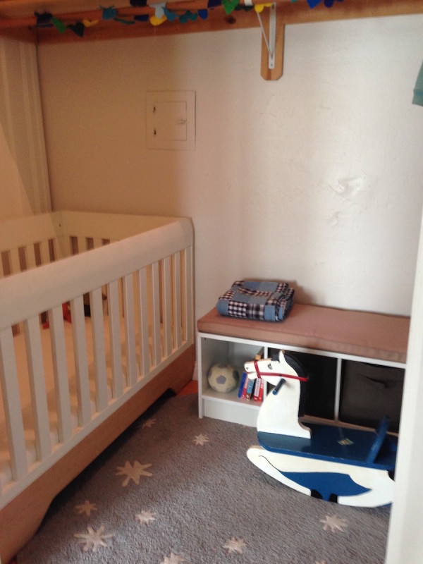 studio-apartment-closet-nursery1