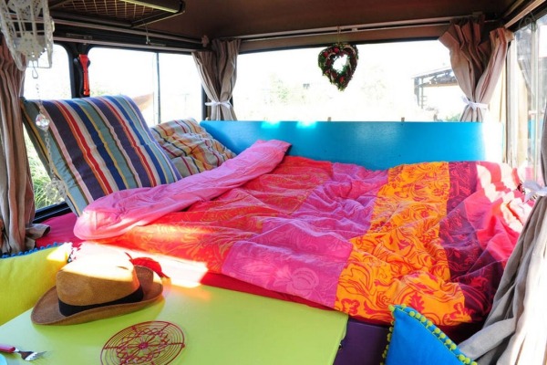 surf-bus-cozy-camper-van-003
