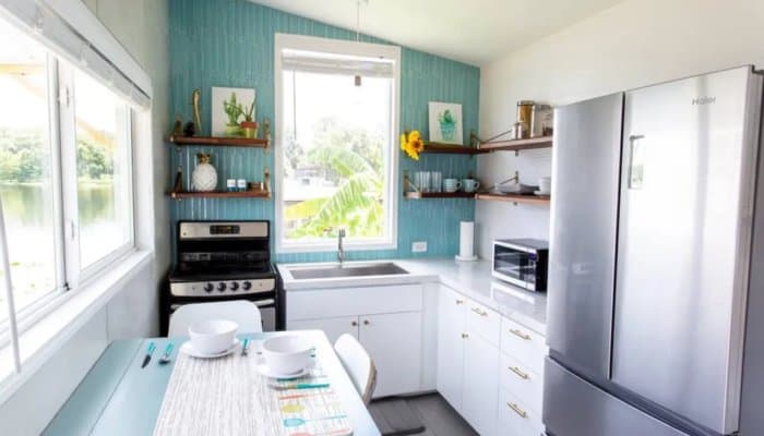 The Bermuda Full Kitchen
