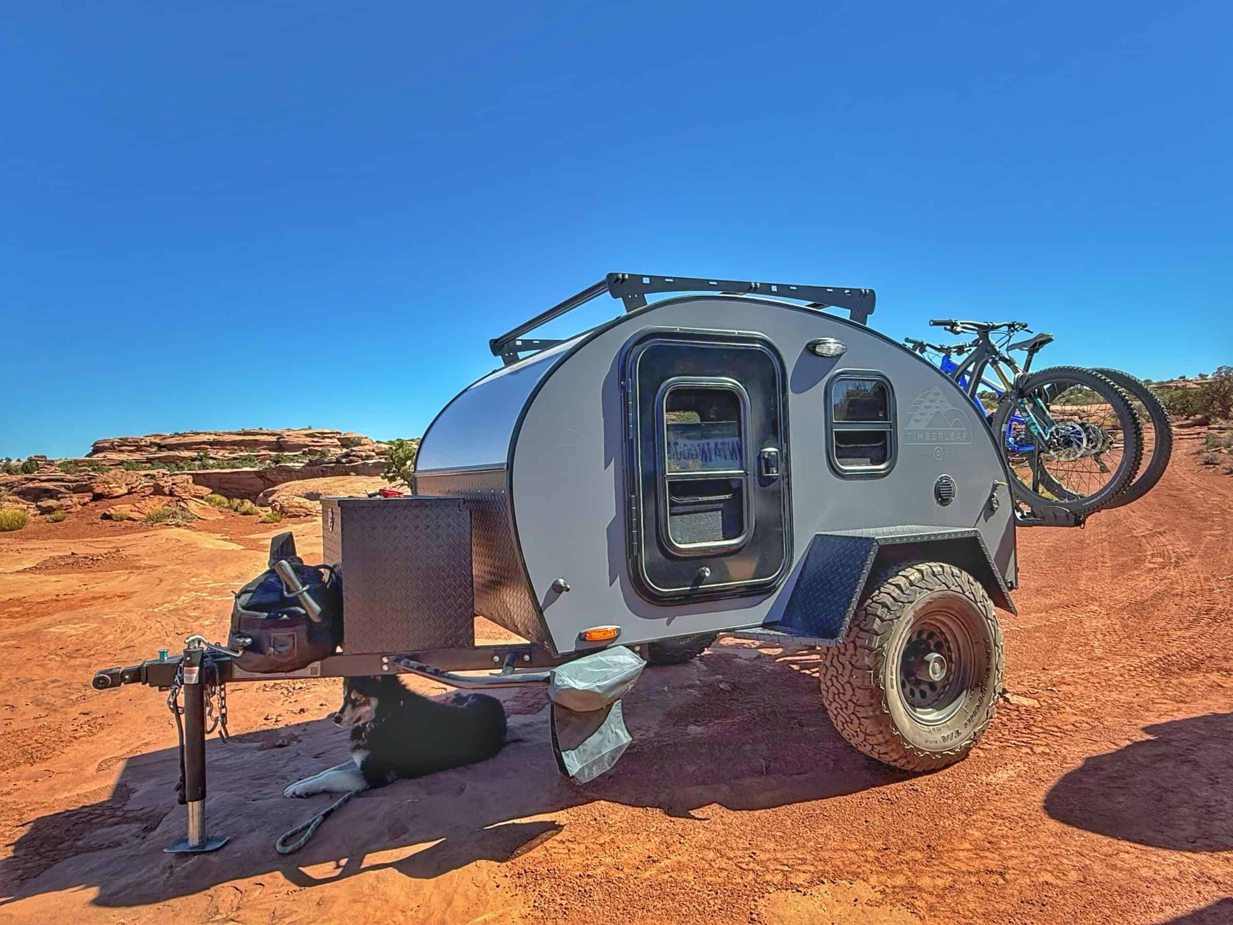 Timberleaf Classic desert exterior with bike rack