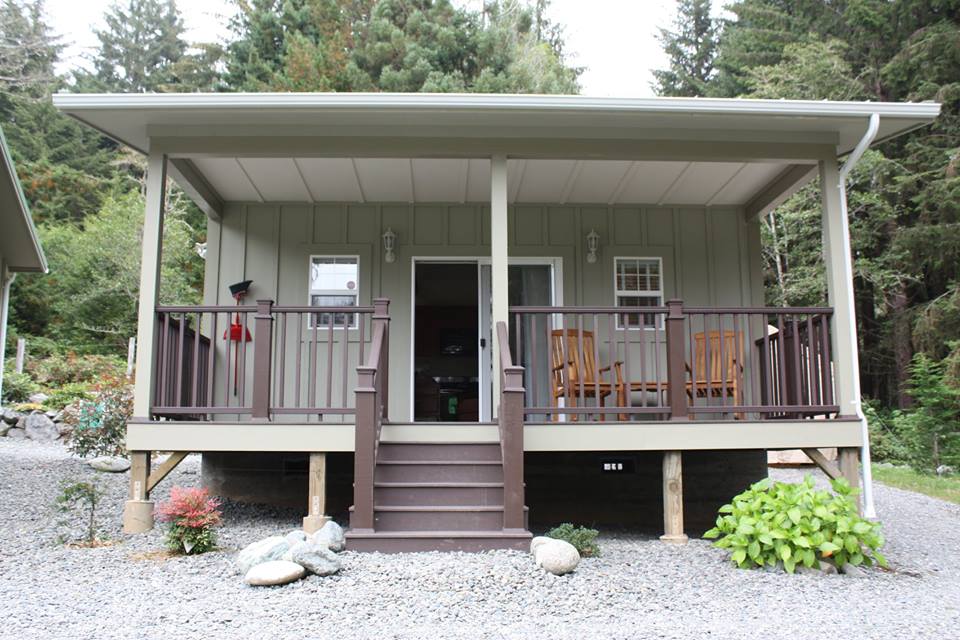tiny-cottage-001