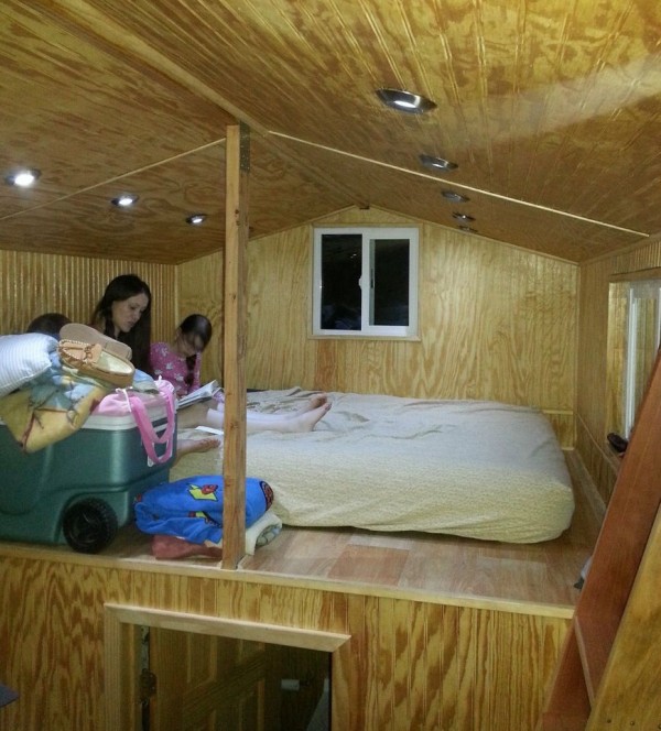 tiny-home-on-wheels-sold-on-ebay-0009