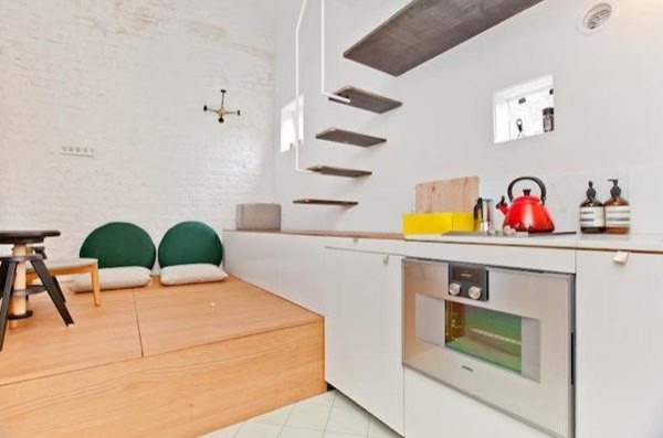 tiny-house-for-sale-in-london-0003