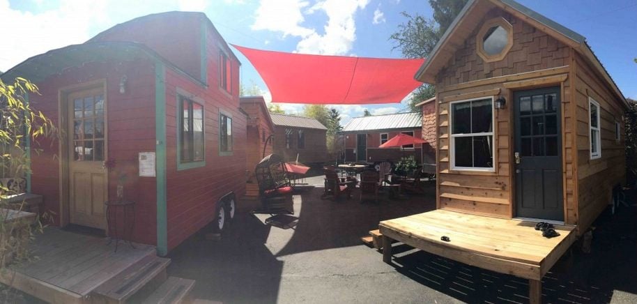 tiny-house-hotel-tours-in-portland