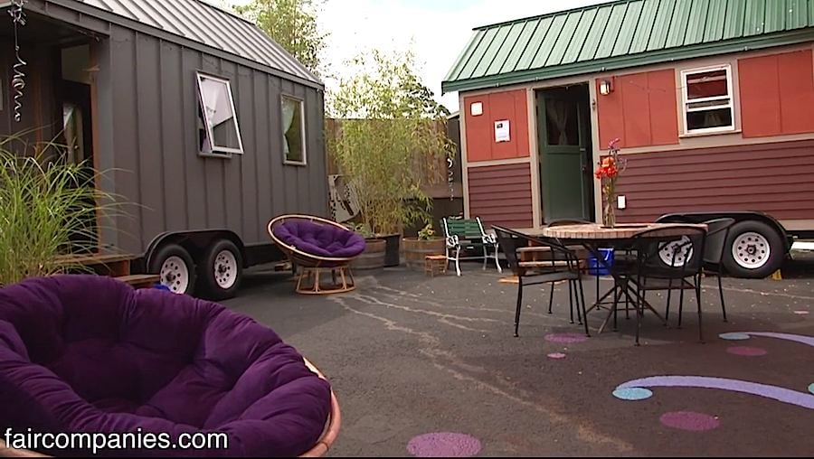 tiny-house-hotel