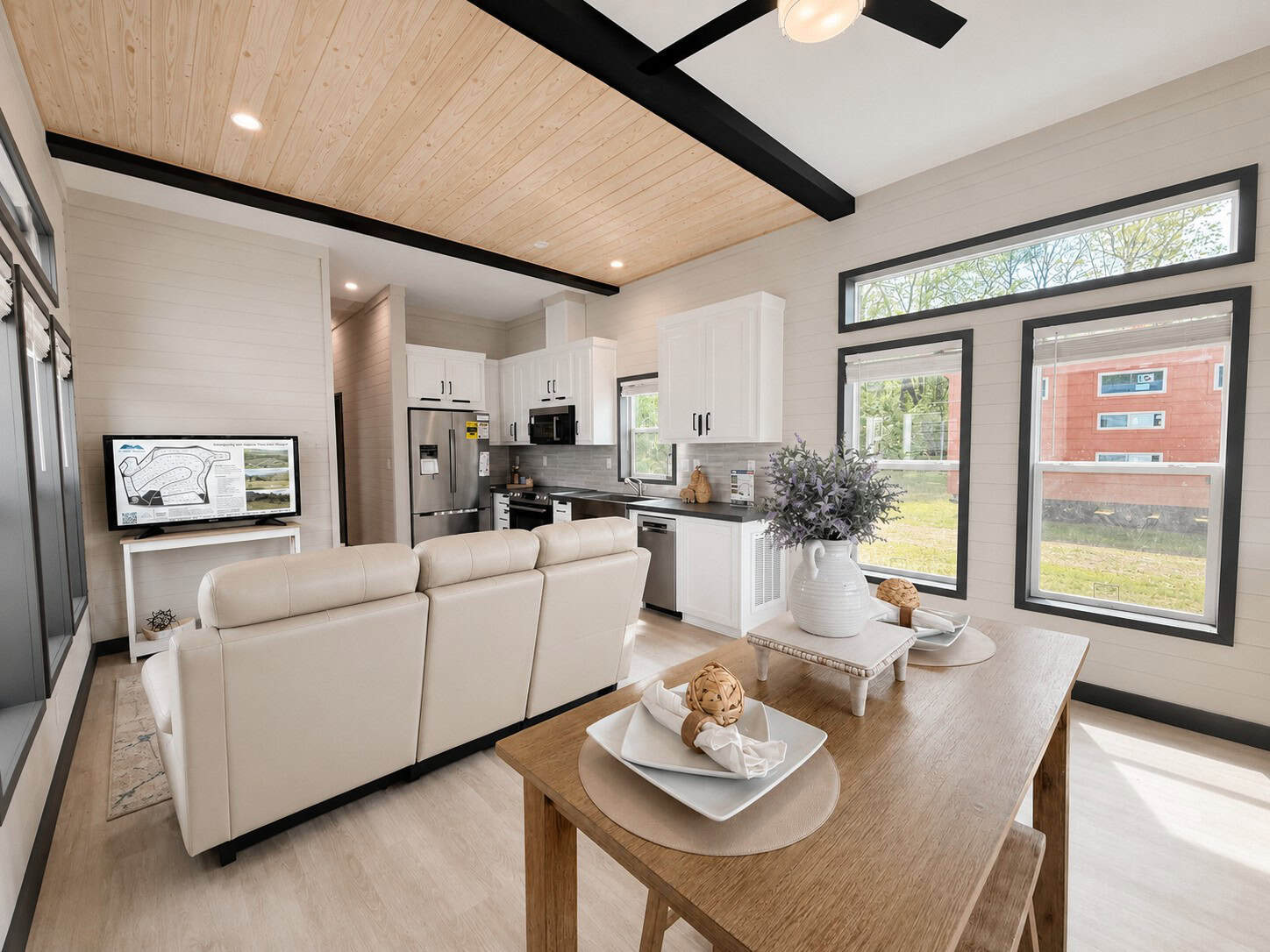 Eagle 2162 living and dining — Tiny Life