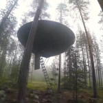 ufo-like-treehouses-in-forest-009