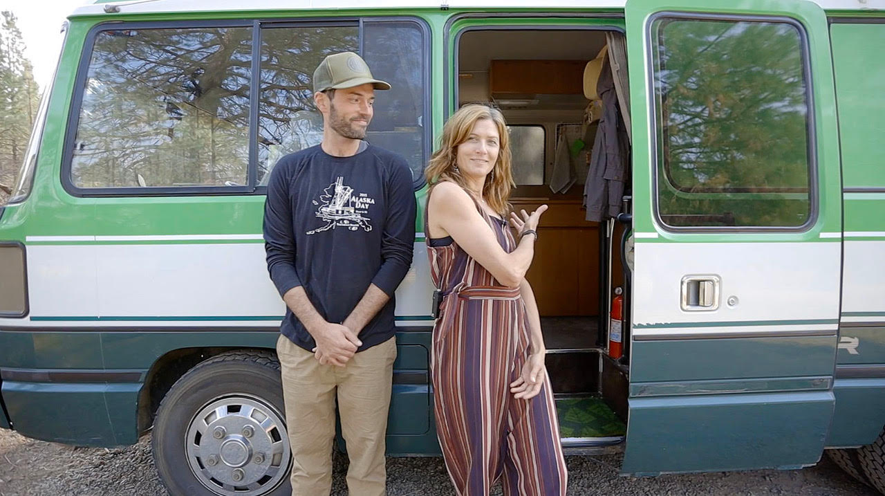 Couple’s 1992 Toyota Coaster From Japan 6