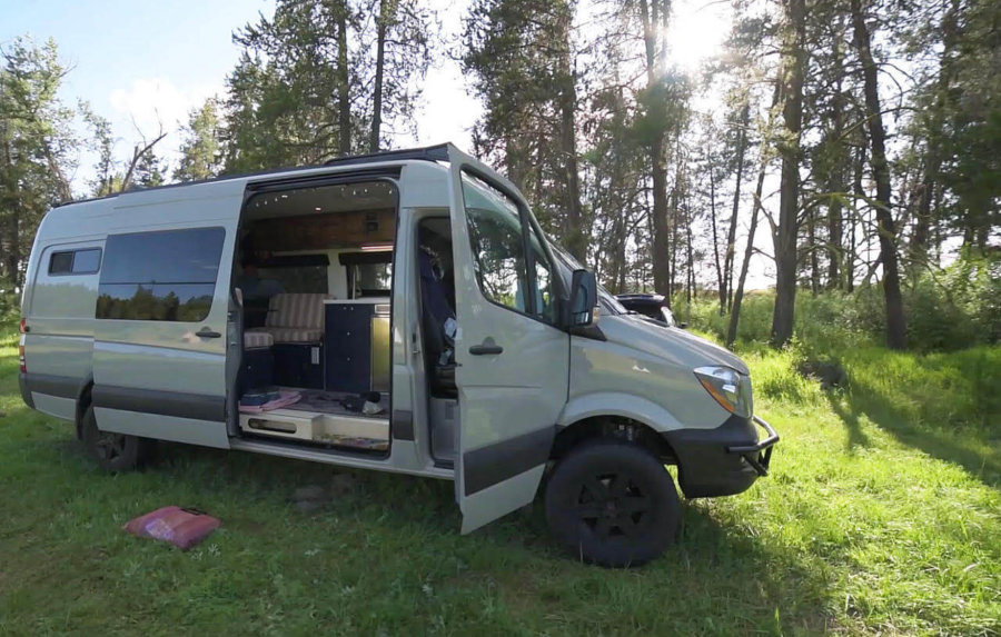 Adventure Bloggers’ Awesome Van Tour