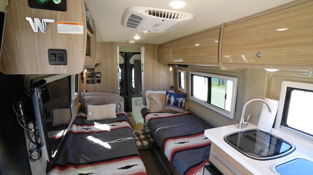 Vandelorian: Off Grid Winnebago Travato RV Tour 2