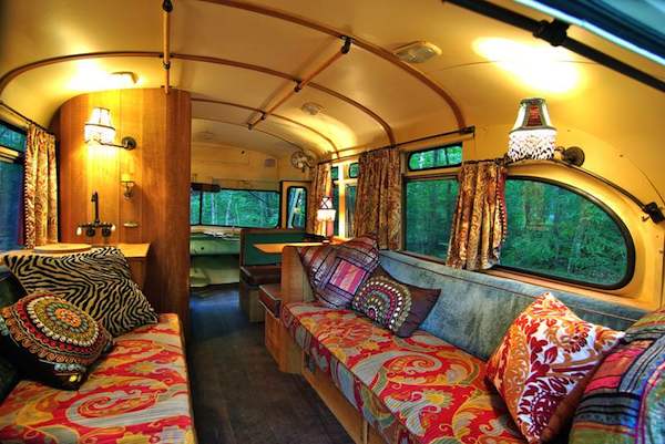 viking-short-bus-conversion-turned-to-cabin-on-wheels-by-winkarch-009
