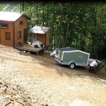 woman-builds-micro-cabin-on-wheels-to-break-free-0012
