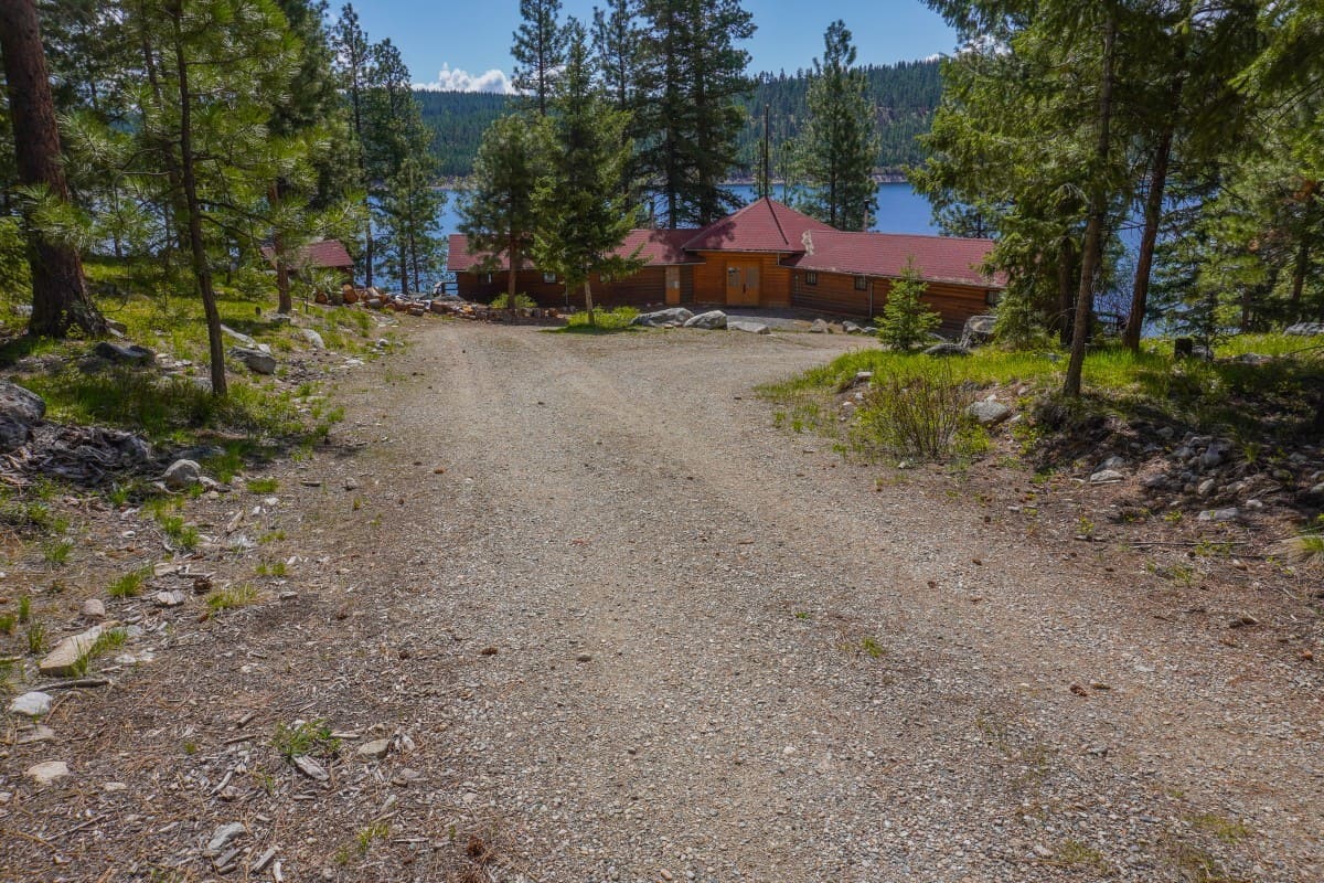 Woods Cabin overview on Lake Como — Bitterroot National Forest