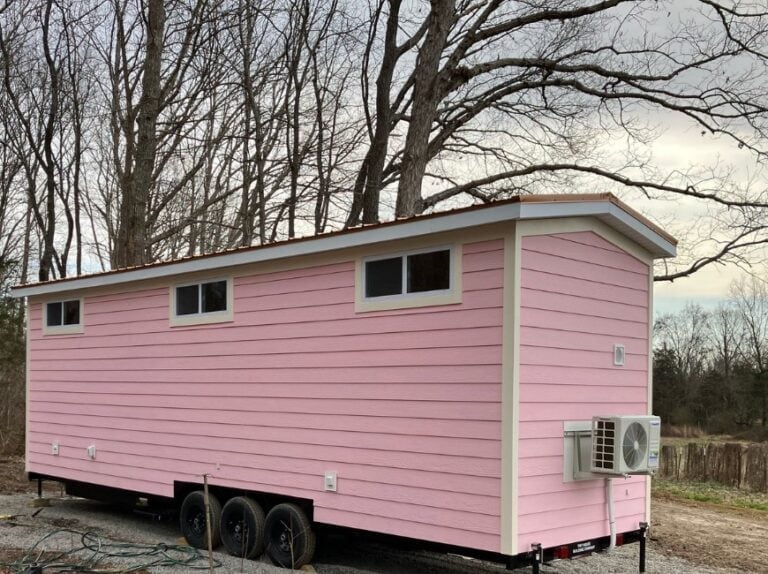 A tiny home by Tiny House Building Company