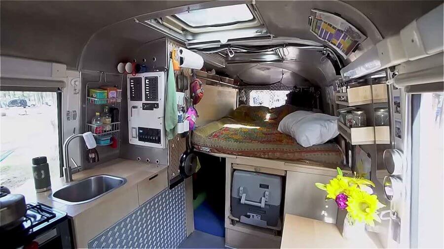 They're Living And Traveling In A Huge Van With 2 Kids!