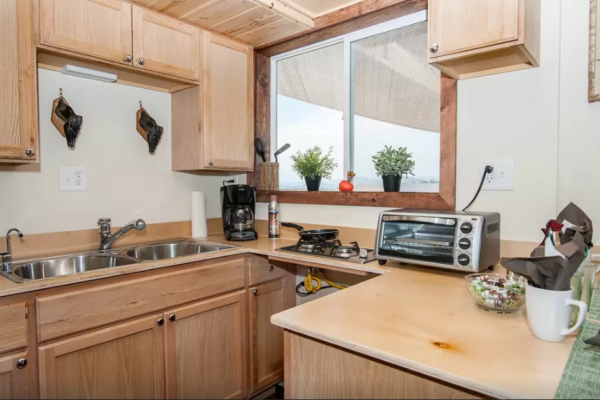Beautiful Fully Functional Kitchen in this Tiny House